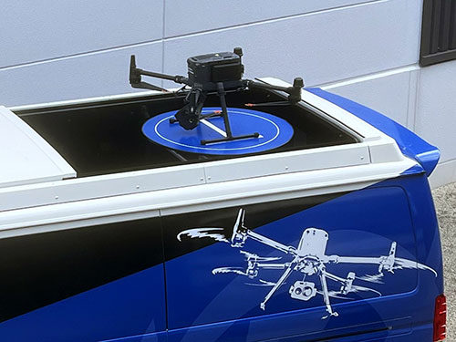 ドローン点検カー